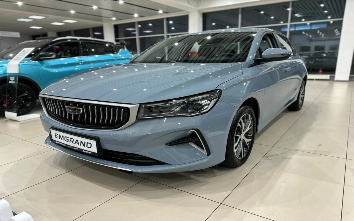    Geely снова отзывает Emgrand: 17,6 тыс. седанов отправят на проверку топливных баков фото: сайт Auto.ru