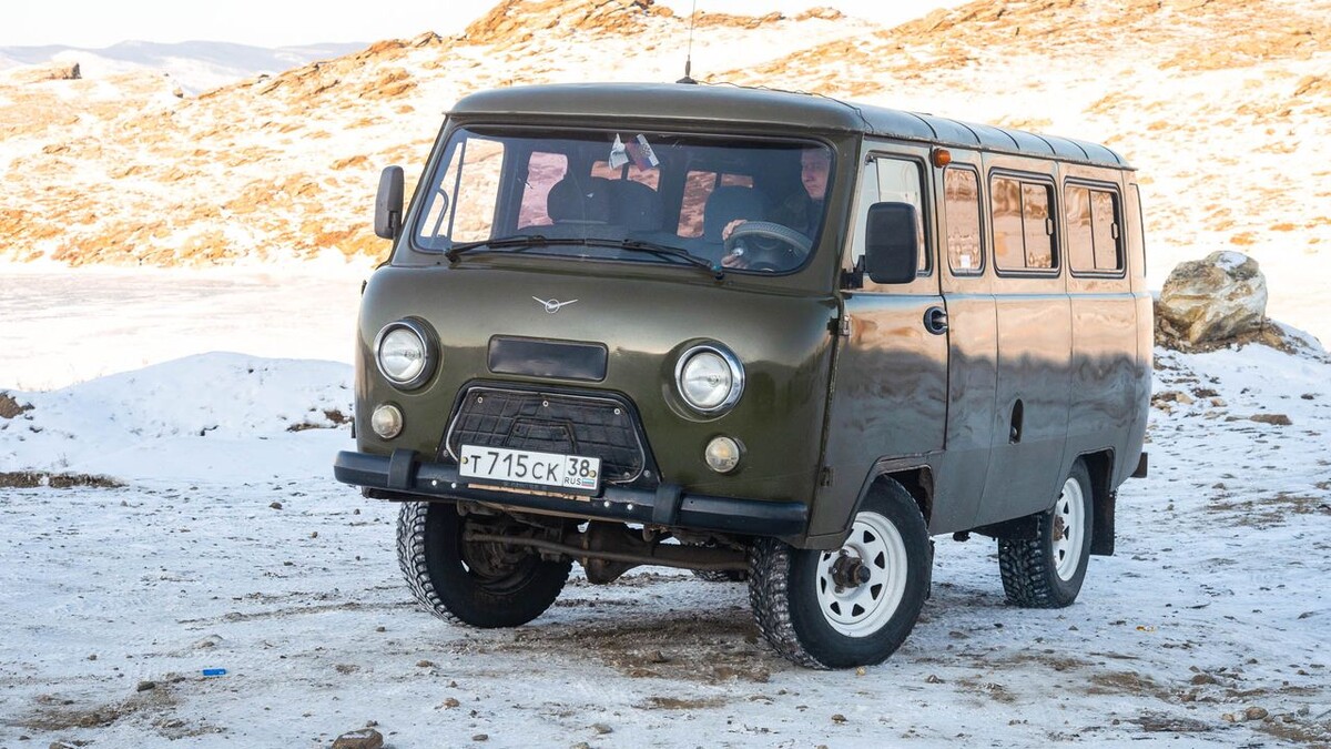    УАЗ СГР («Буханка»). Фото Prawat Thananithaporn / Shutterstock.com