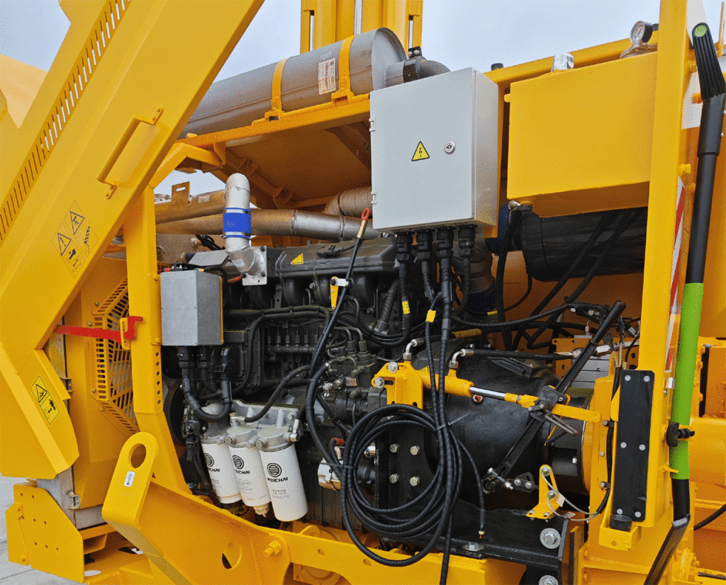    Дизель модели WP7G300E300 разработанный китайской компанией WEICHAI Power Co., LTD произведен в Беларуси