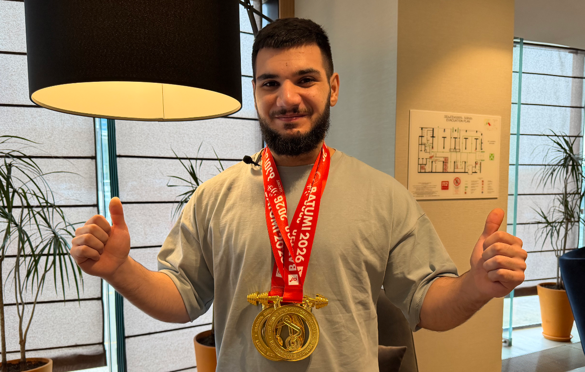    Геворг Серобян  Альберт Стародубцев/ТАСС