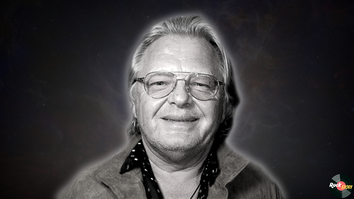 На фотографии: Юрий Антонов 