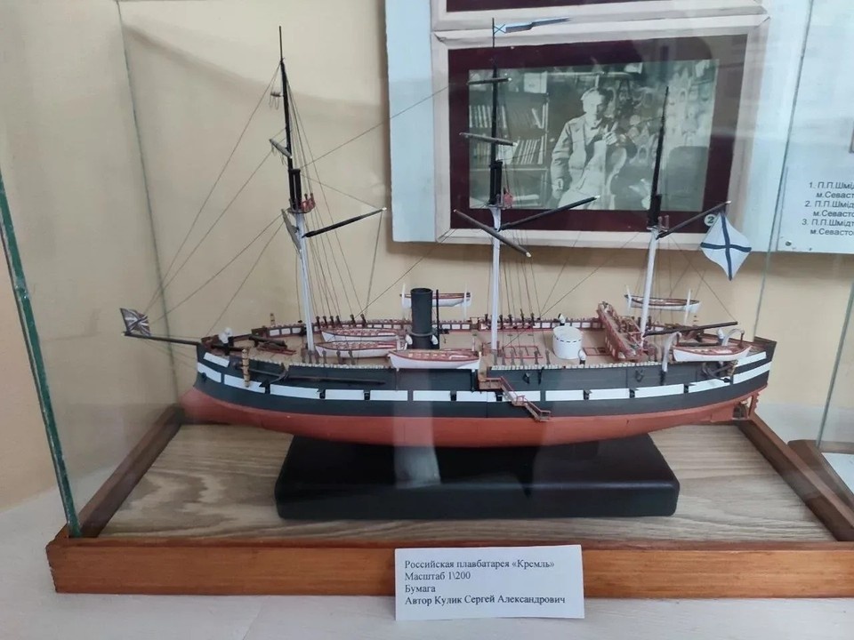    В доме-музее представлена передвижная часть экспозиции. Фото - администрация Бердянского округа