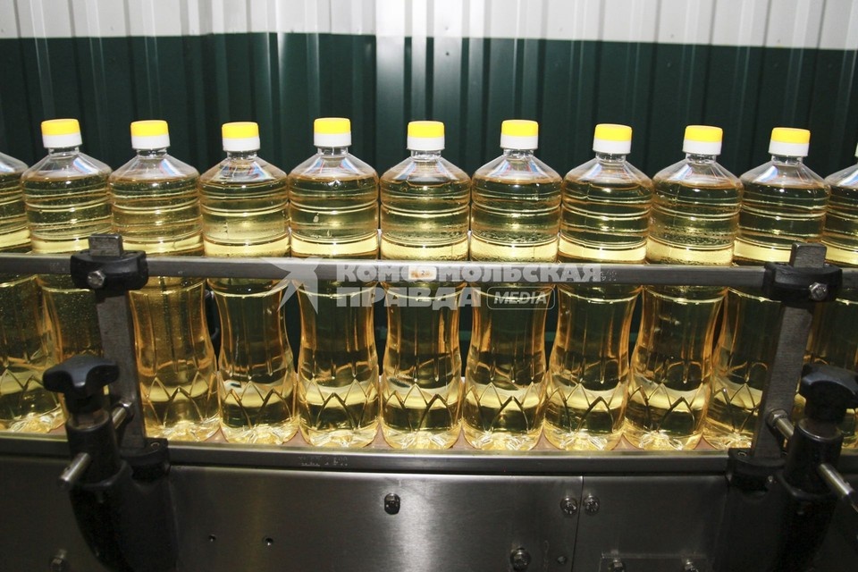    Правительство РФ повысило базовые экспортные цены на подсолнечное масло Олег УКЛАДОВ