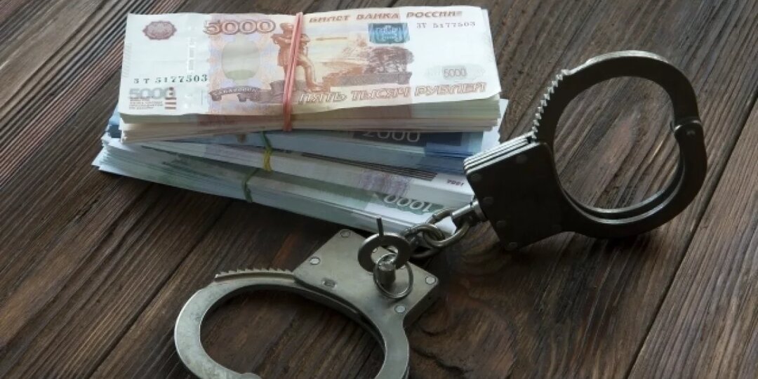 В Омске приговорили подозреваемых в даче взятки в размере 10 млн рублей