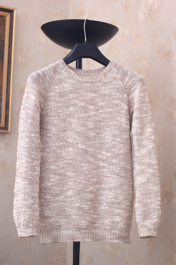 Свитер из пряжи 