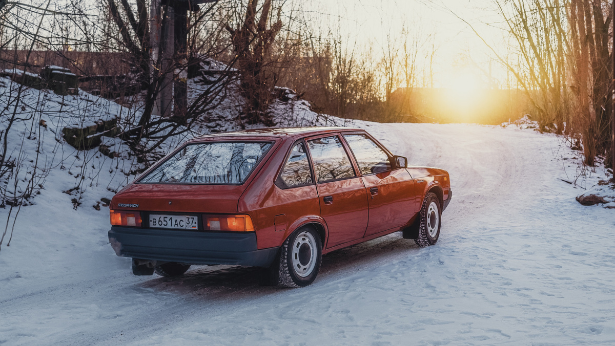 Москвич - 2141. Картинка взята из Яндекс картинки.