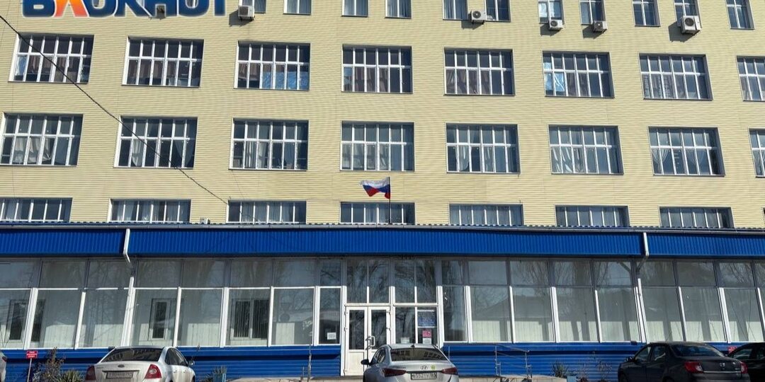 Сотни швей бывшей «Глории Джинс» распустили по домам без зарплат после ареста руководства «Булавы»