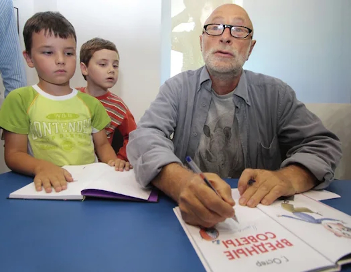 Григорий Остер, дети и «Вредные советы» . Фото: Сергей Старостенко / РИА Новости