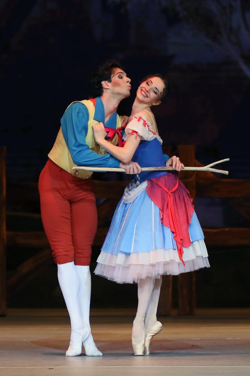    Сцена из балета «Тщетная предосторожность» Предоставлено пресс-службой Государственного Кремлевского Дворца/Андрей Степанов