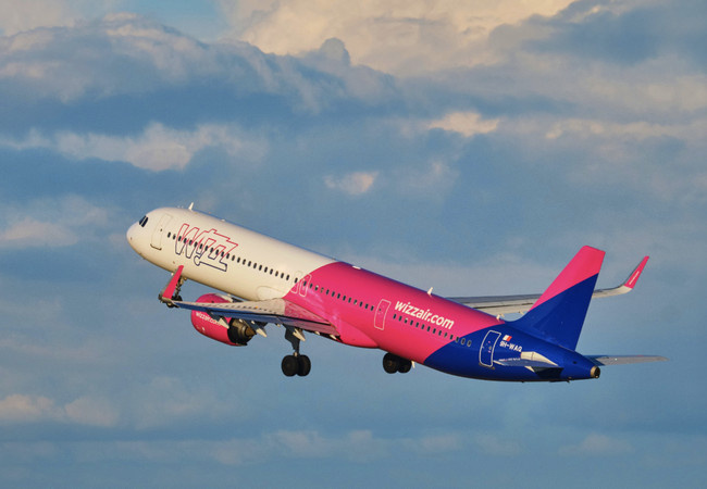 Wizz Air усиливает присутствие в Испании: новые рейсы из девяти городов