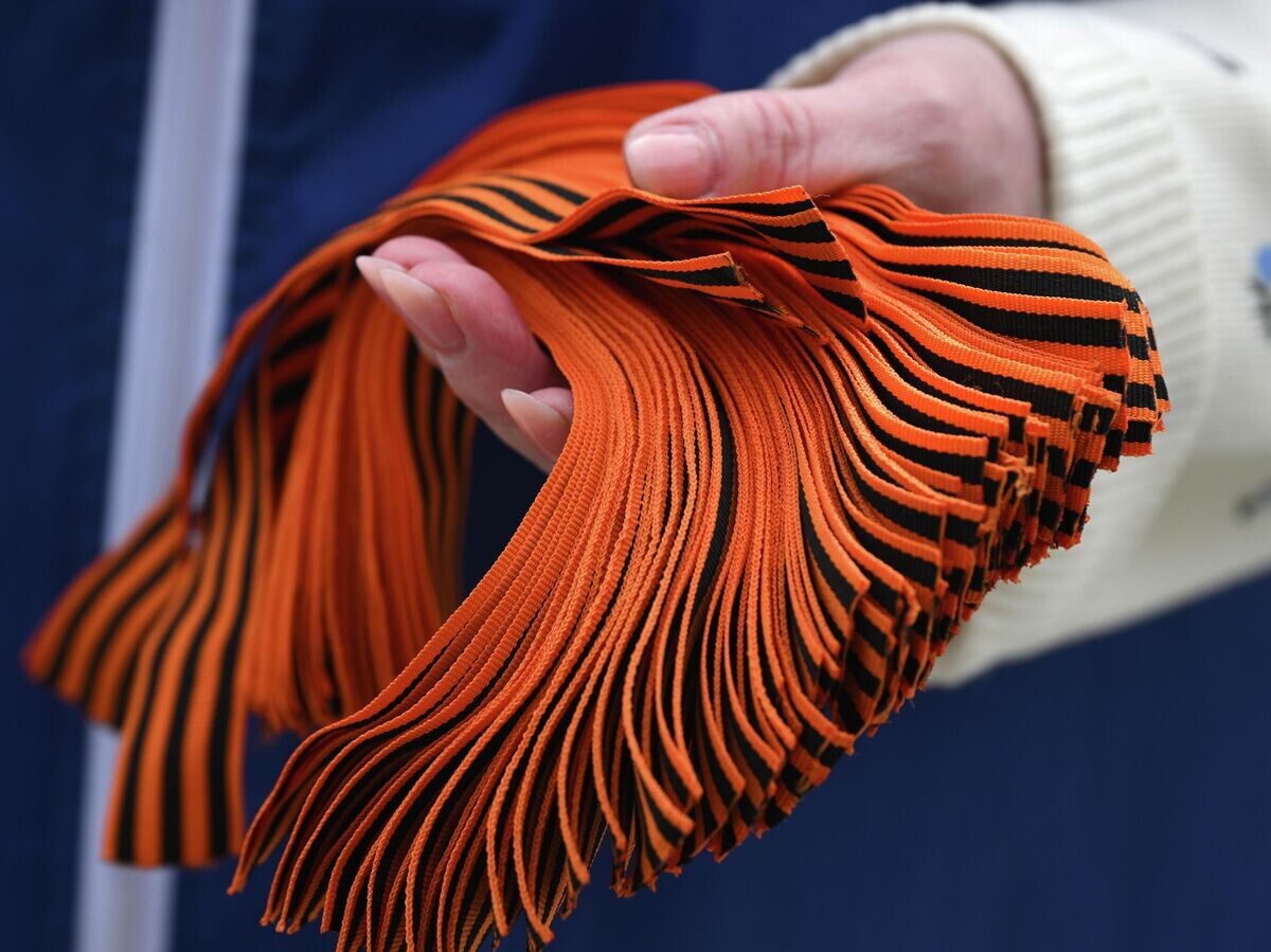    Акция "Георгиевская ленточка" | © РИА Новости / Александр Кряжев