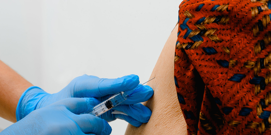 Зарегистрирована первая отечественная вакцина АКДС для взрослых