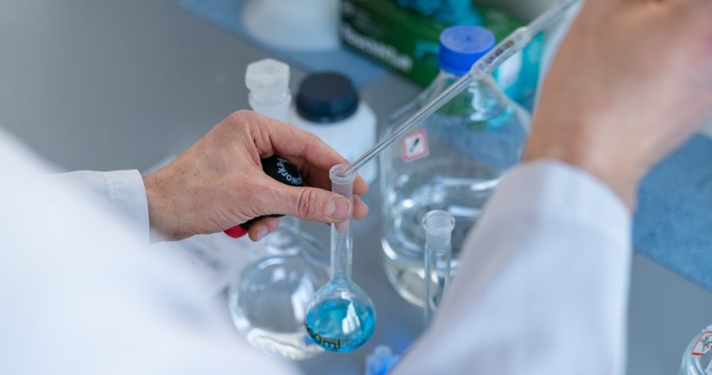 FDA одобрило первую генную терапию потери слуха от Regeneron