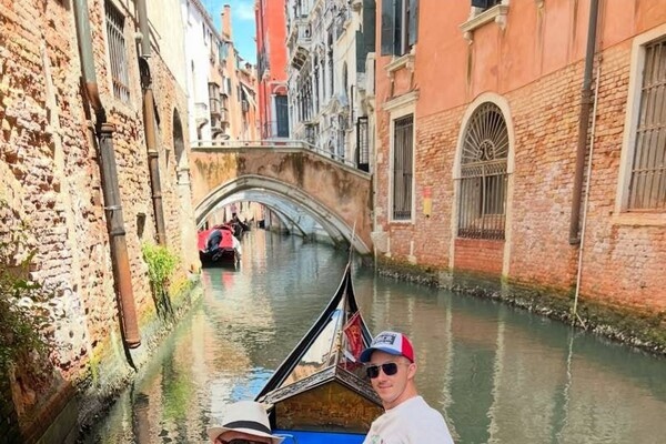 Instagram (владелец компания Meta признана в России экстремистской и запрещена)   📷