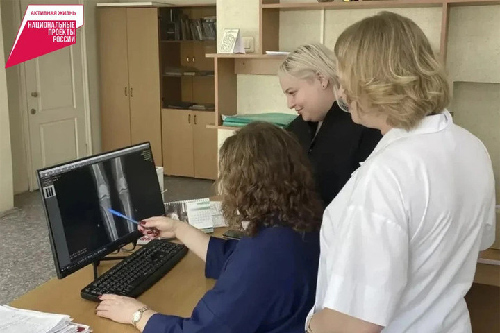 В Хабаровске врачи помогли пациентке с тяжёлым артритом