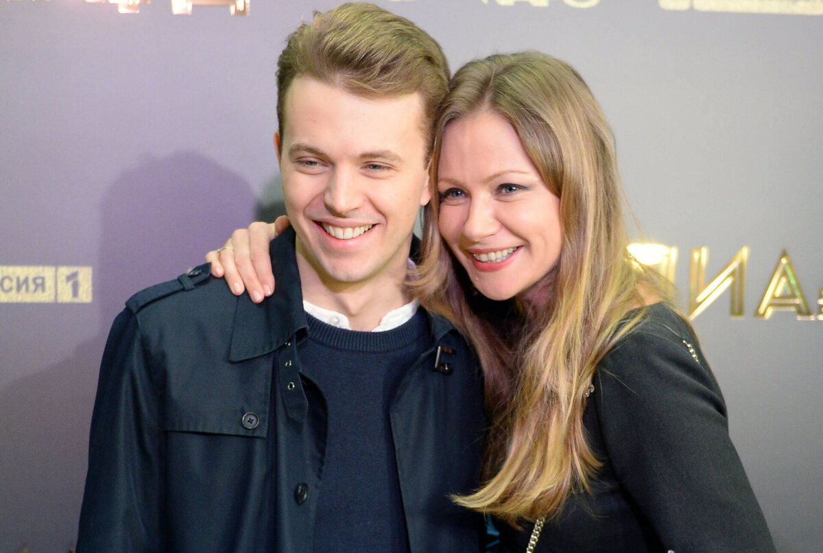 Мария Миронова и Андрей Сорока. Фото: ТВЦ