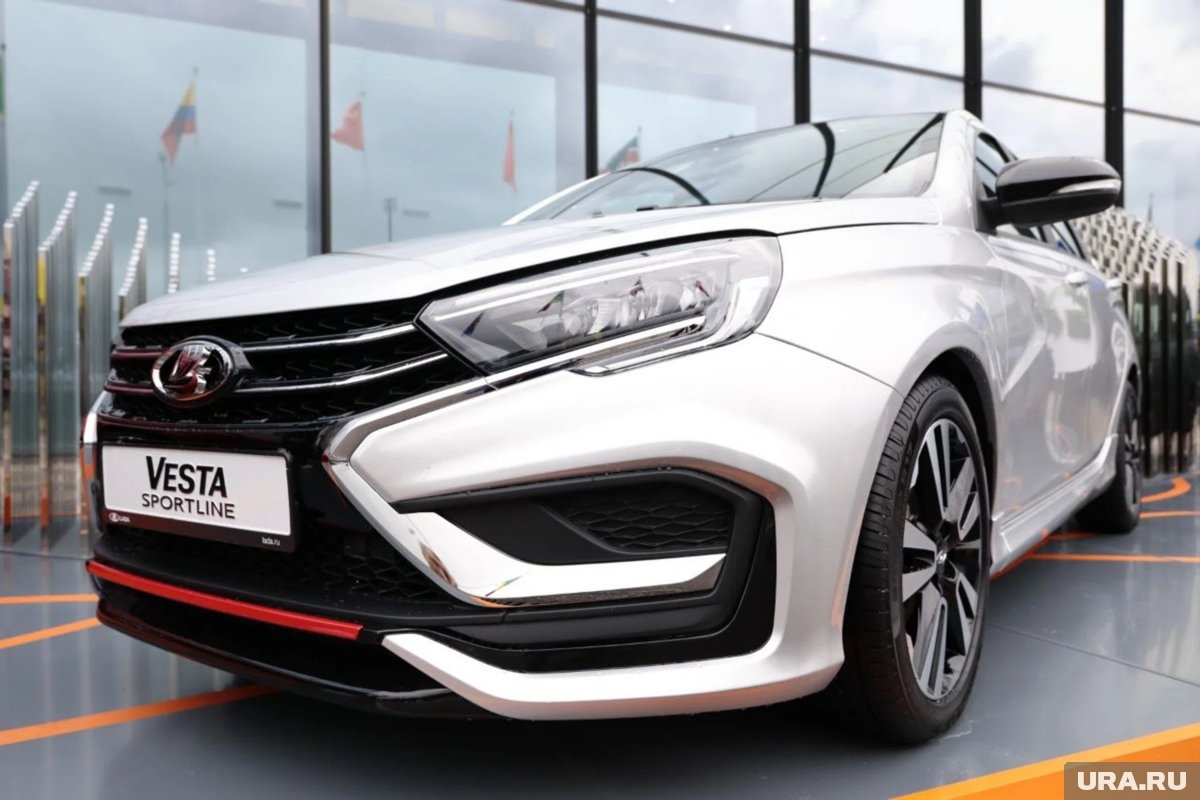     Теперь можно оформить подписку на машину