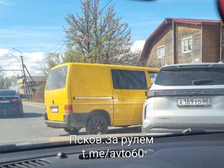     Фото: телеграм-канал "Псков за рулем"