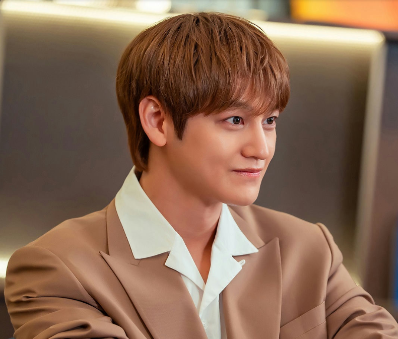 Корейский актер Ким Бом.