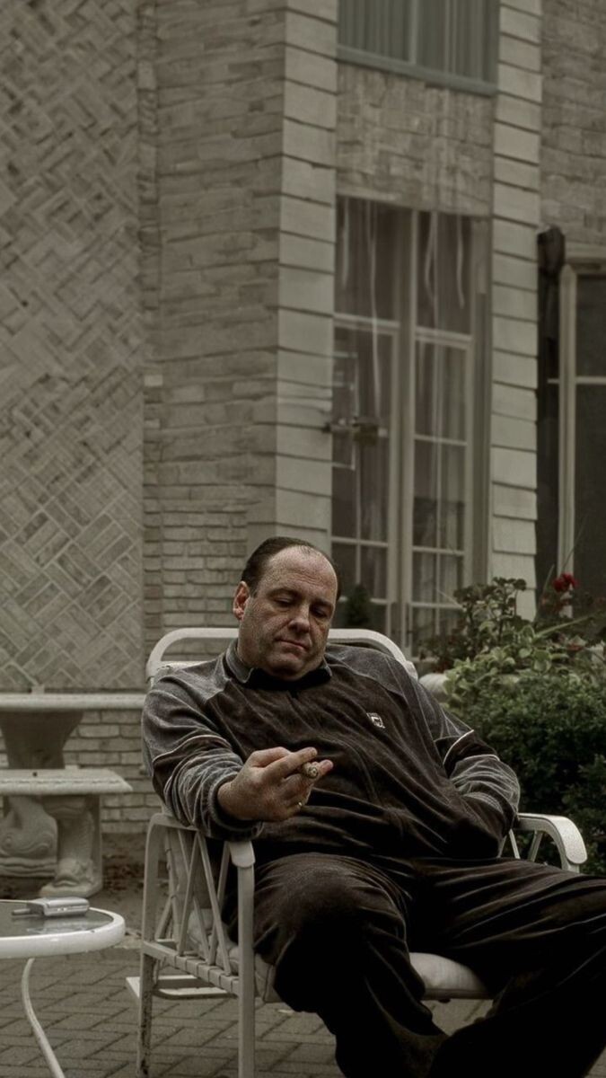 Тони Сопрано тоже бросает 