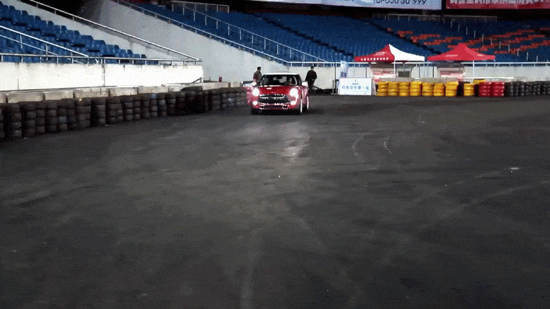 Рекорд установил Хань Юэ (Китай) на автомобиле MINI Cooper на чемпионате, проходившем в китайском городе Чунцине 13 ноября 2014 года.