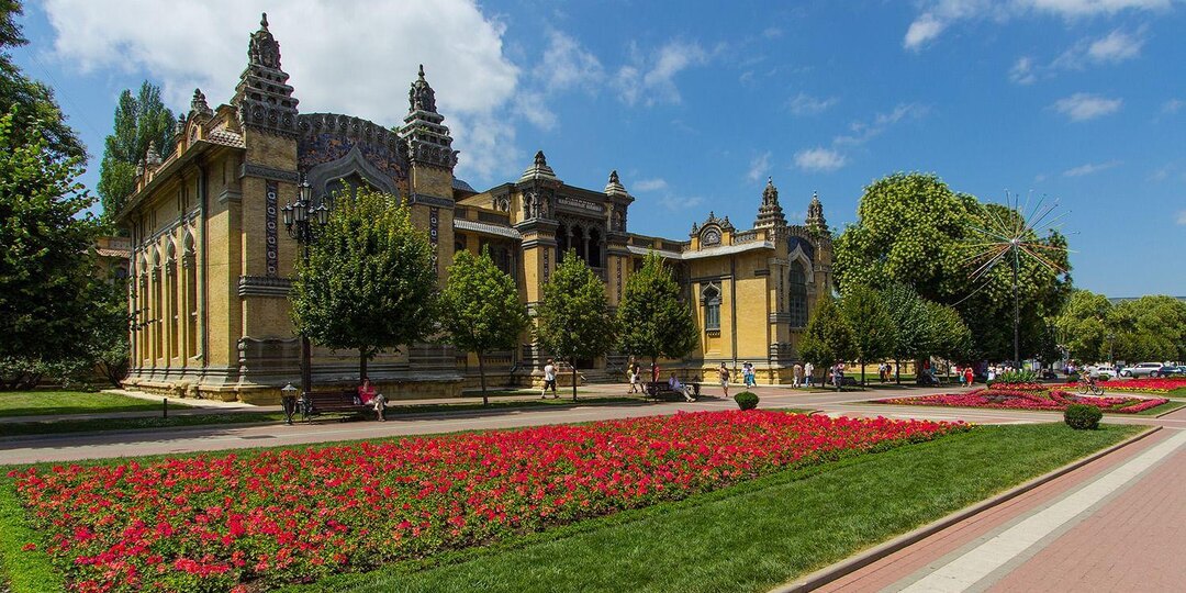 История одного здания: Главные нарзанные ванны в Кисловодске