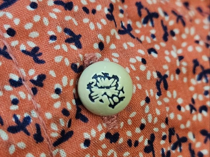 Maison Scotch, Esmara, Mer du Nord остались в Секонд Хенде