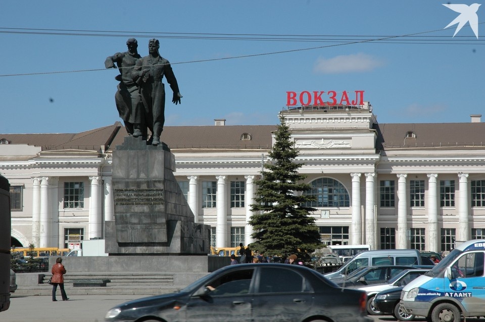    Привокзальную площадь приведут в порядок Алексей БУЛАТОВ