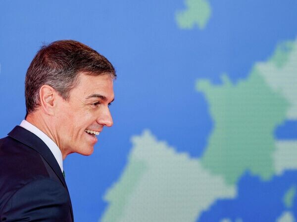    © REUTERS / Yiannis Kourtoglou