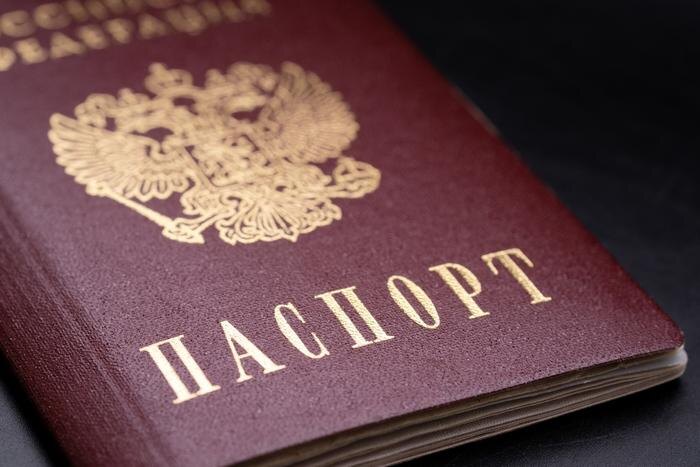 Обложка © Shutterstock / FOTODOM / DinaEv