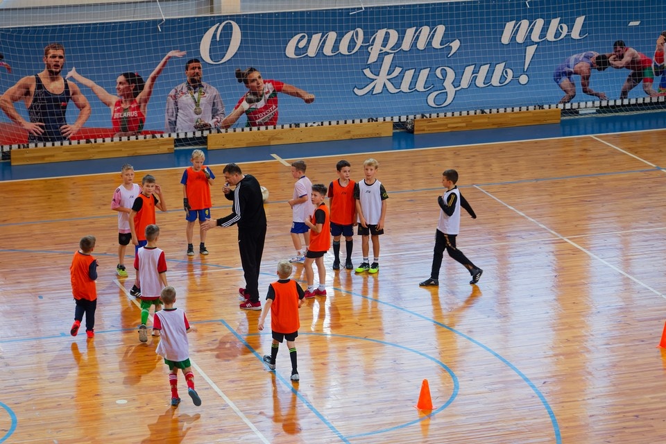    В регионе открывают спортивные площадки Иван МАКЕЕВ