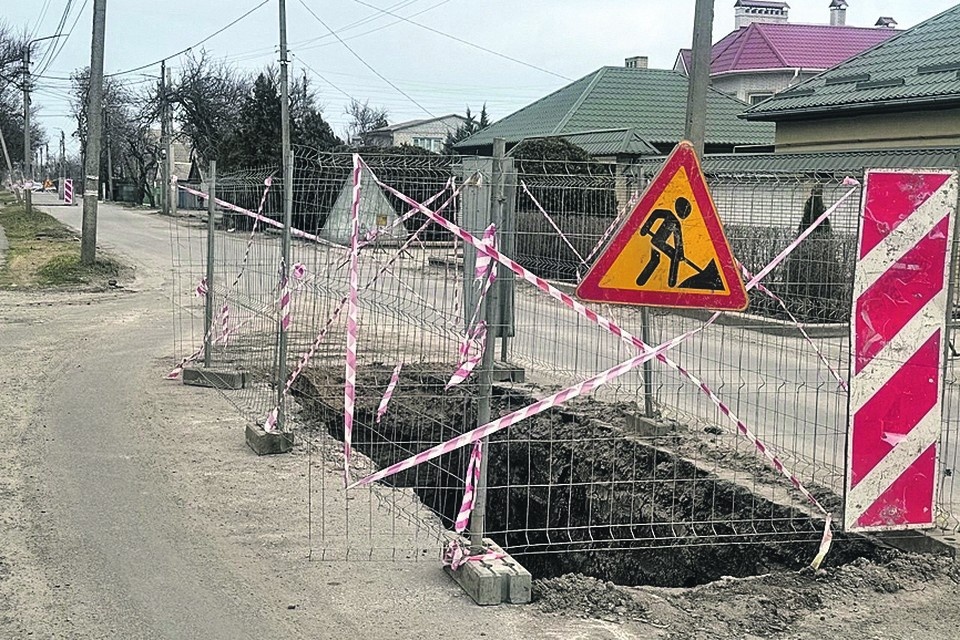    В Бердянске обновляют внутриквартальные сети. Городская администрация