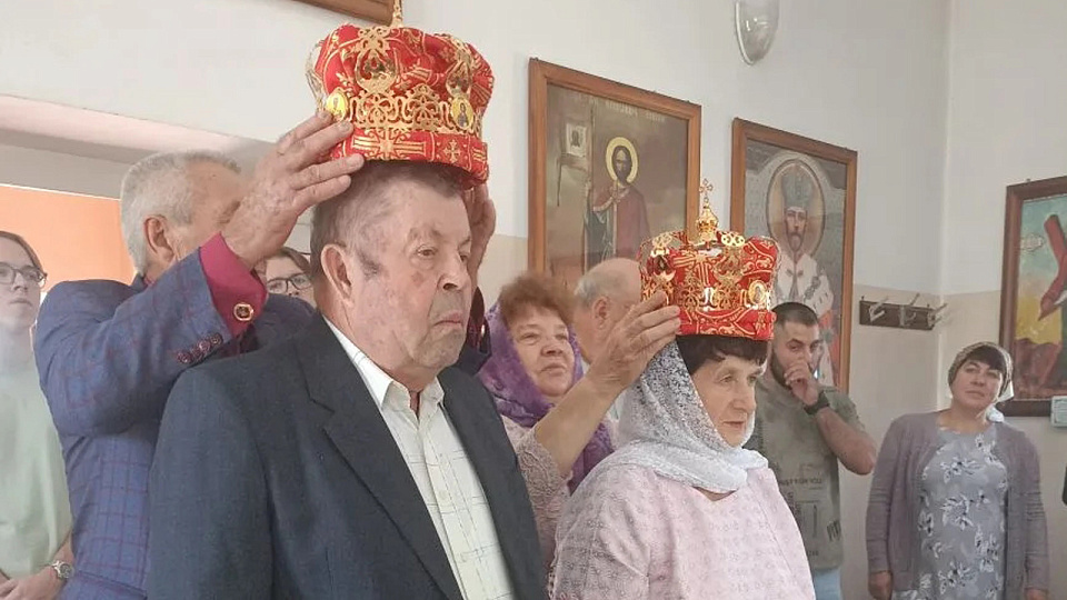 Обвенчались на золотую свадьбу