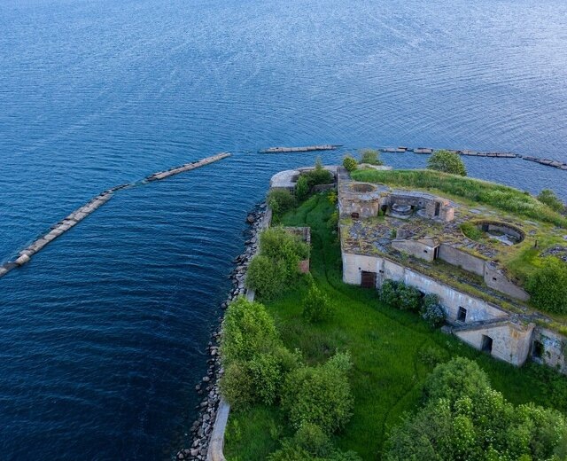 Форт Тотлебен должны отреставрировать за пять лет. В нем откроют учебный центр для детей