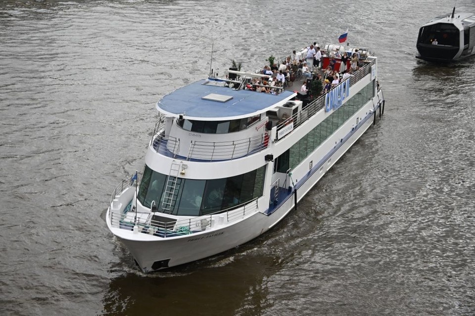    Горожан ждут прогулки и праздничная программа Владимир ВЕЛЕНГУРИН