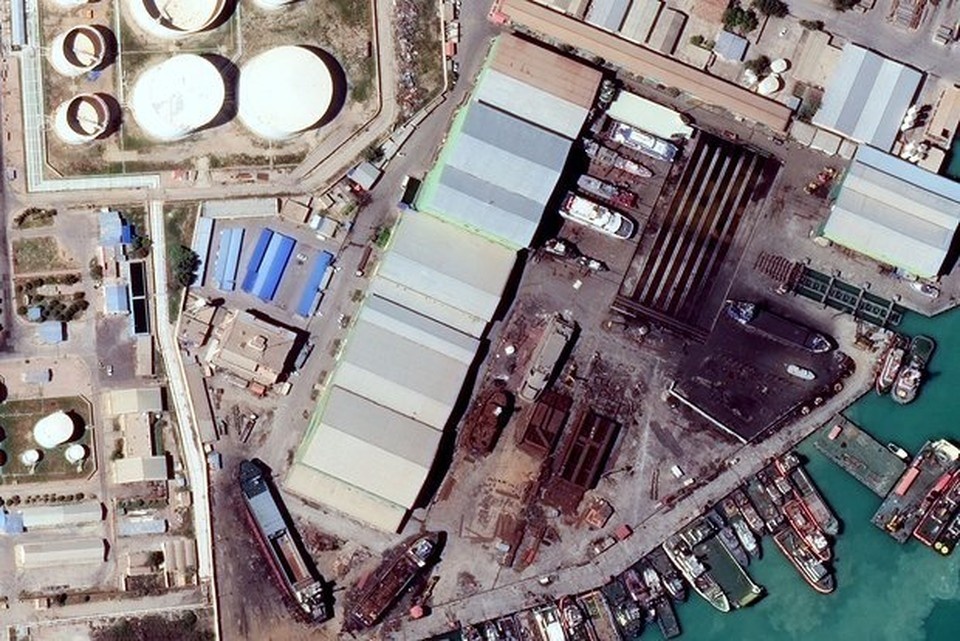    Лихачёв: иранские специалисты начинают возвращаться на площадку АЭС «Бушер» REUTERS