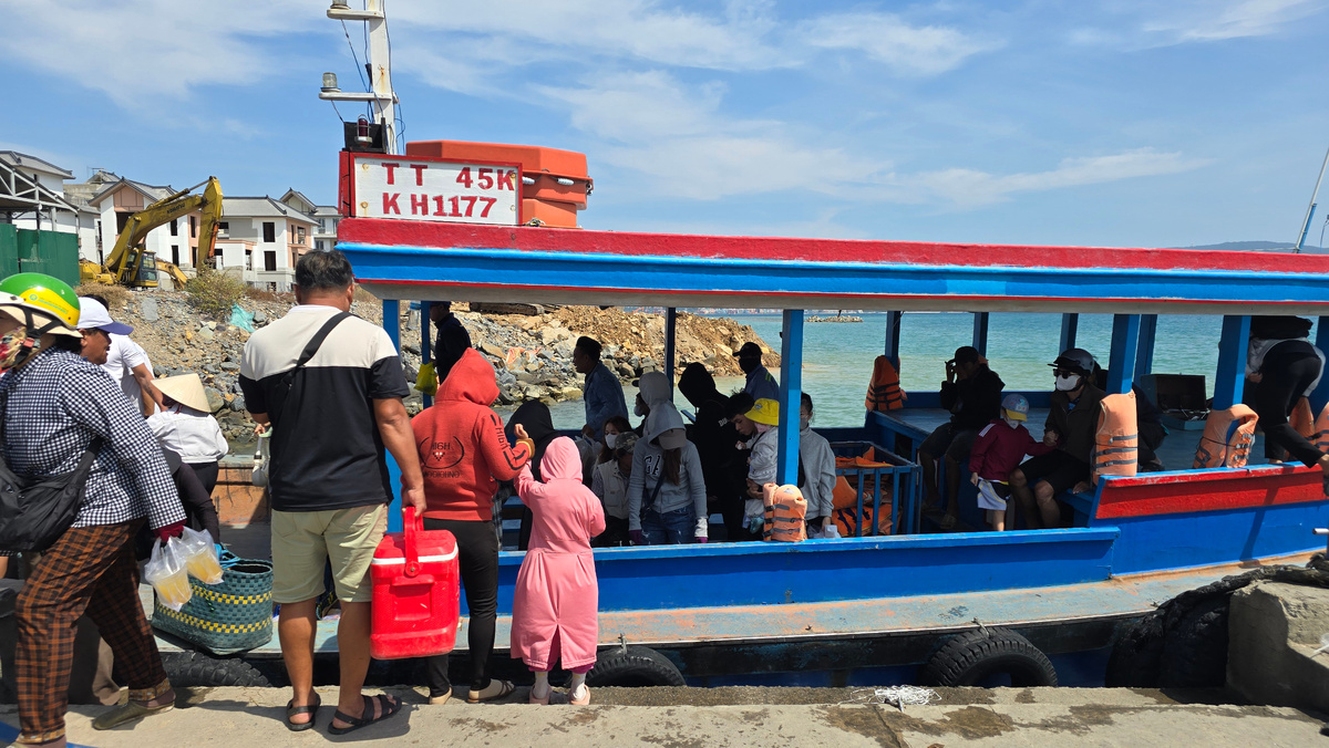 паром на остров Хон Миеу