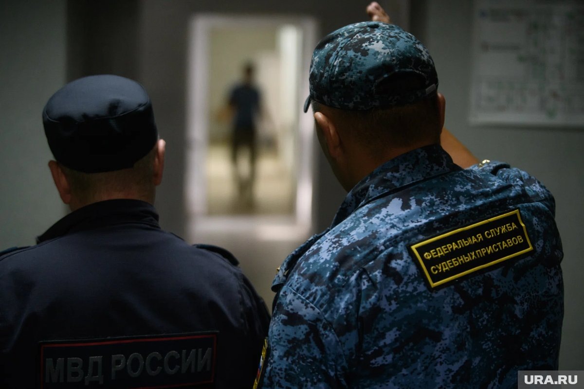    Сама Галина настаивает, что была вежлива и просто торопилась отнести документы в суд