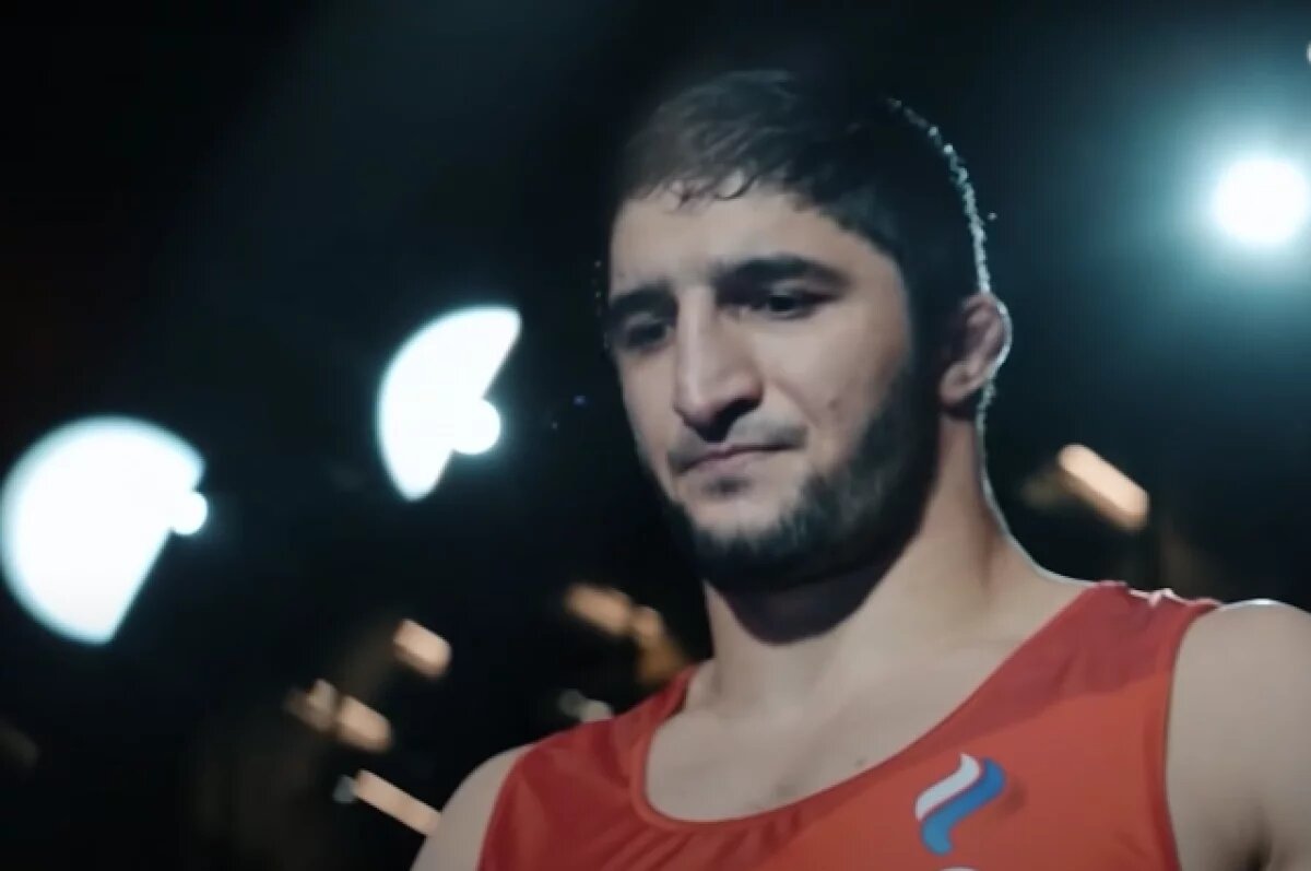    Российский борец Садулаев победил на чемпионате Европы впервые с 2020 года
