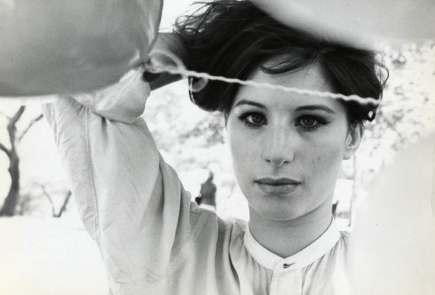    Звезда родилась: стиль, неравнодушие, принятие себя — за что мы любим Барбру Стрейзанд (фото 1)