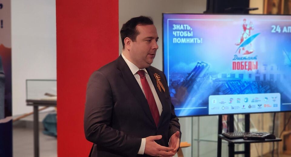    Роман Савельев