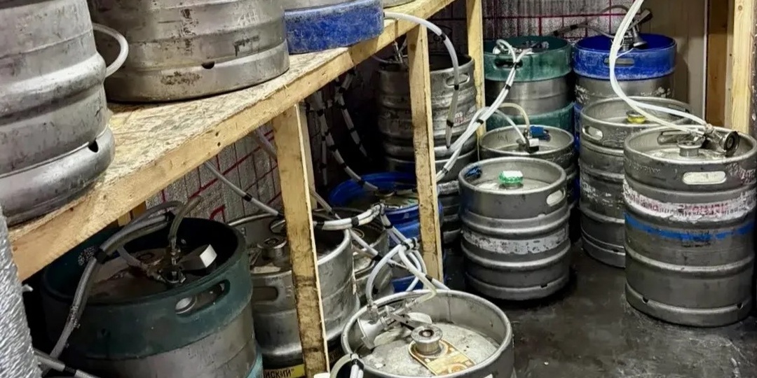 Хмельная конфискация: в Сочи 31-летняя бизнесвумен лишилась тонны пива из-за отсутствия накладных