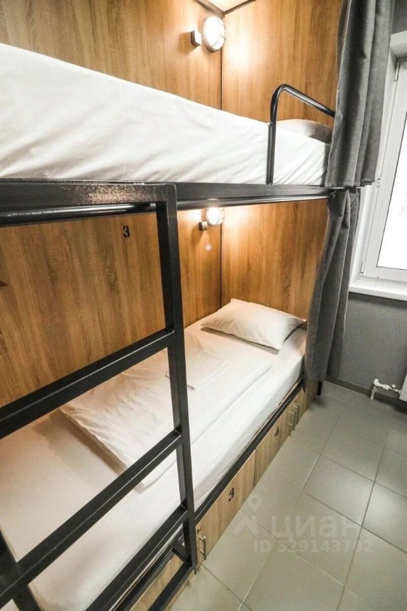    Капсульный отель находится на Привокзальной улице, 45. Источник: cian.ru