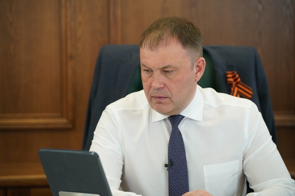    В прямом эфире в соцсетях губернатор Кузбасса ответил на актуальные вопросы, поступившие от жителей.