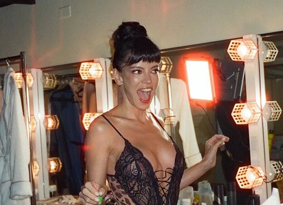    Шопинг-терапия: Лили Аллен потратила 50 тысяч долларов на украшения