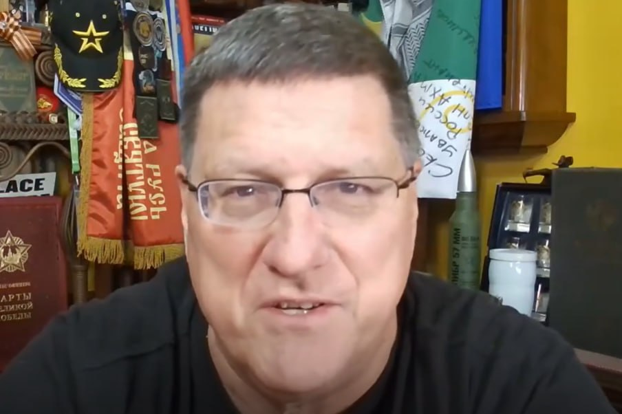 Фото: Prt Scr rutube.ru / Скотт Риттер Official RU | Scott Ritter