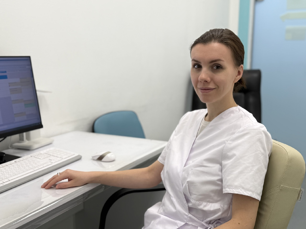 На фото невролог Клиники " Здоровая система" Баклушина Екатерина Алексеевна