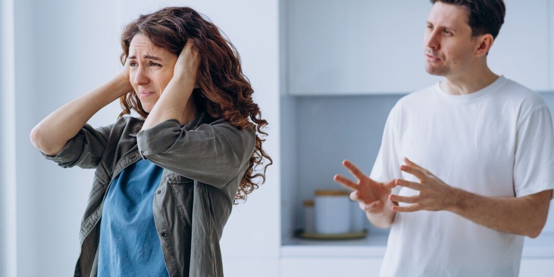 – Не пугай разводом! Я квартиру переписал на маму, – зря я сделала доверенность на мужа