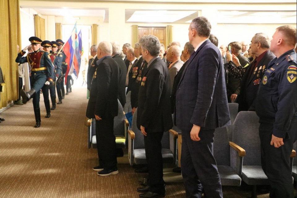    В Новосибирской области почтили память ликвидаторов Чернобыльской аварии. Фото: правительство Новосибирской области