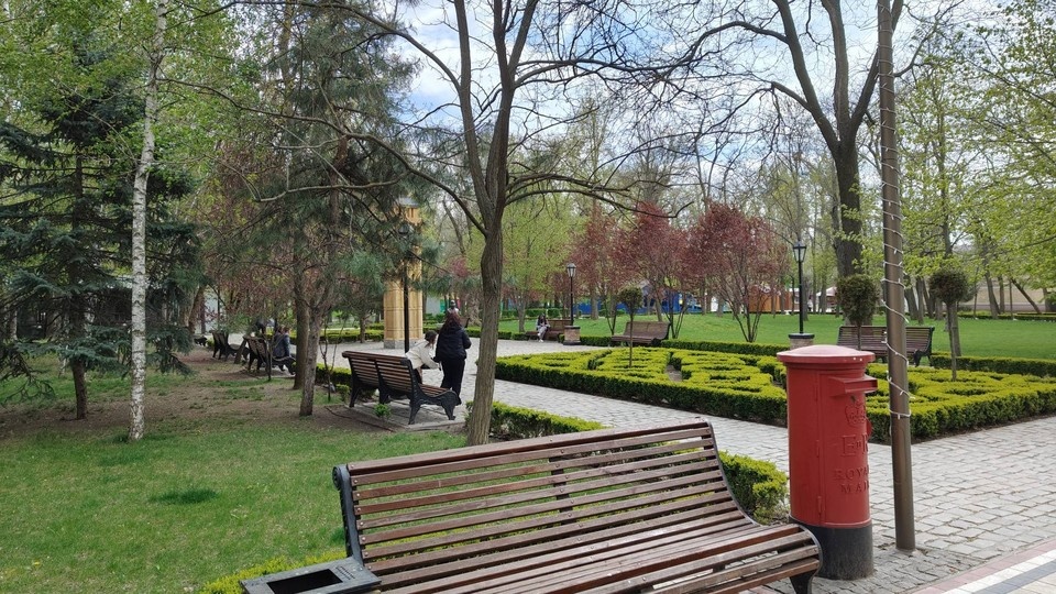    Парк готовят к летнему сезону Денис ДОРОФЕЕВ